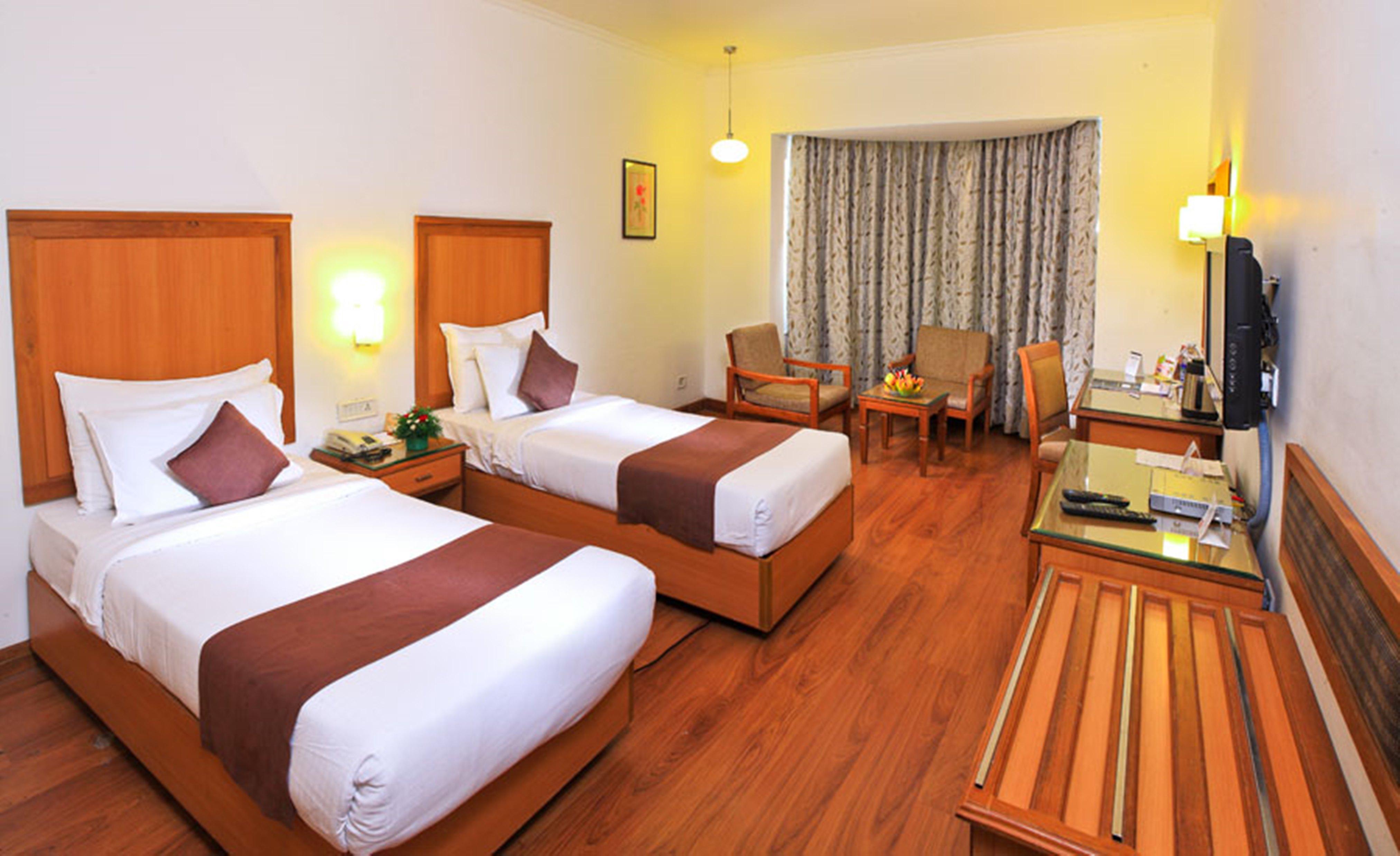 Abad Atrium Otel Kochi Dış mekan fotoğraf