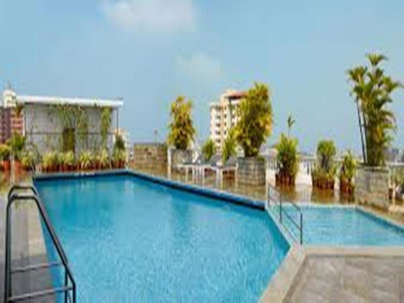 Abad Atrium Otel Kochi Dış mekan fotoğraf
